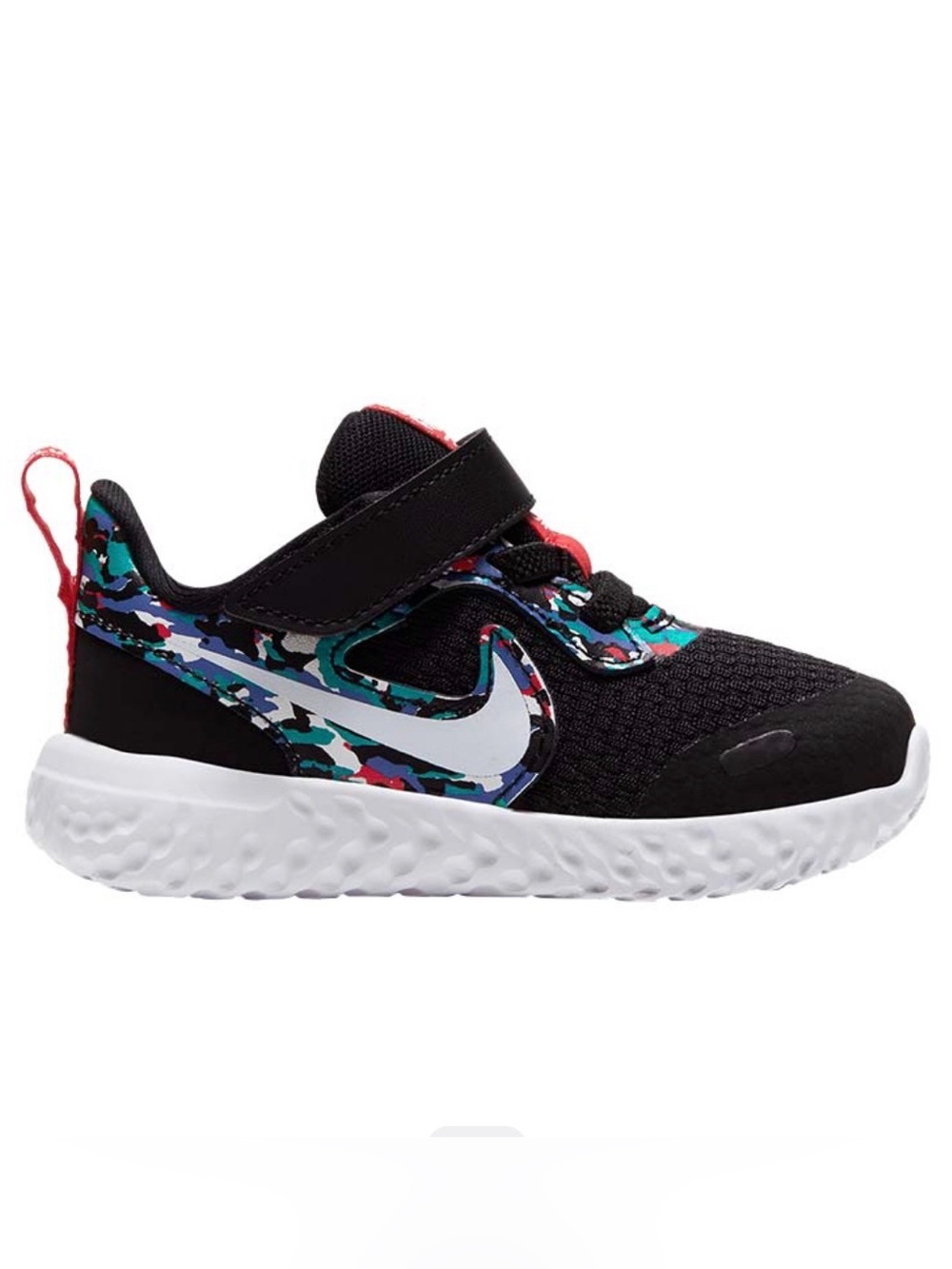 Nike Kids Revolution 5 Running sneaker